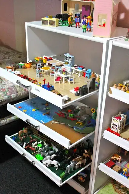 10 LEGO tárolási ötlet, amikre bárcsak előbb rátaláltál volna 18 Lego tárolás kihúzható polcokon